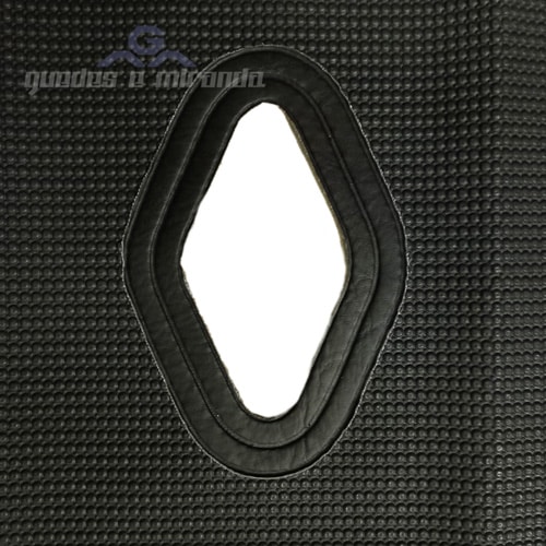 detalhe preto losango