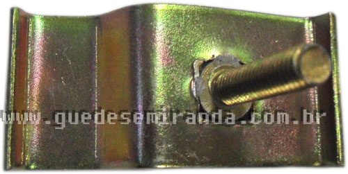 Grampo do Friso do Capô Inferior Opala 1971 / 1974