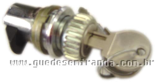 Trinco do Porta Luvas Chevette / Marajó até 1982