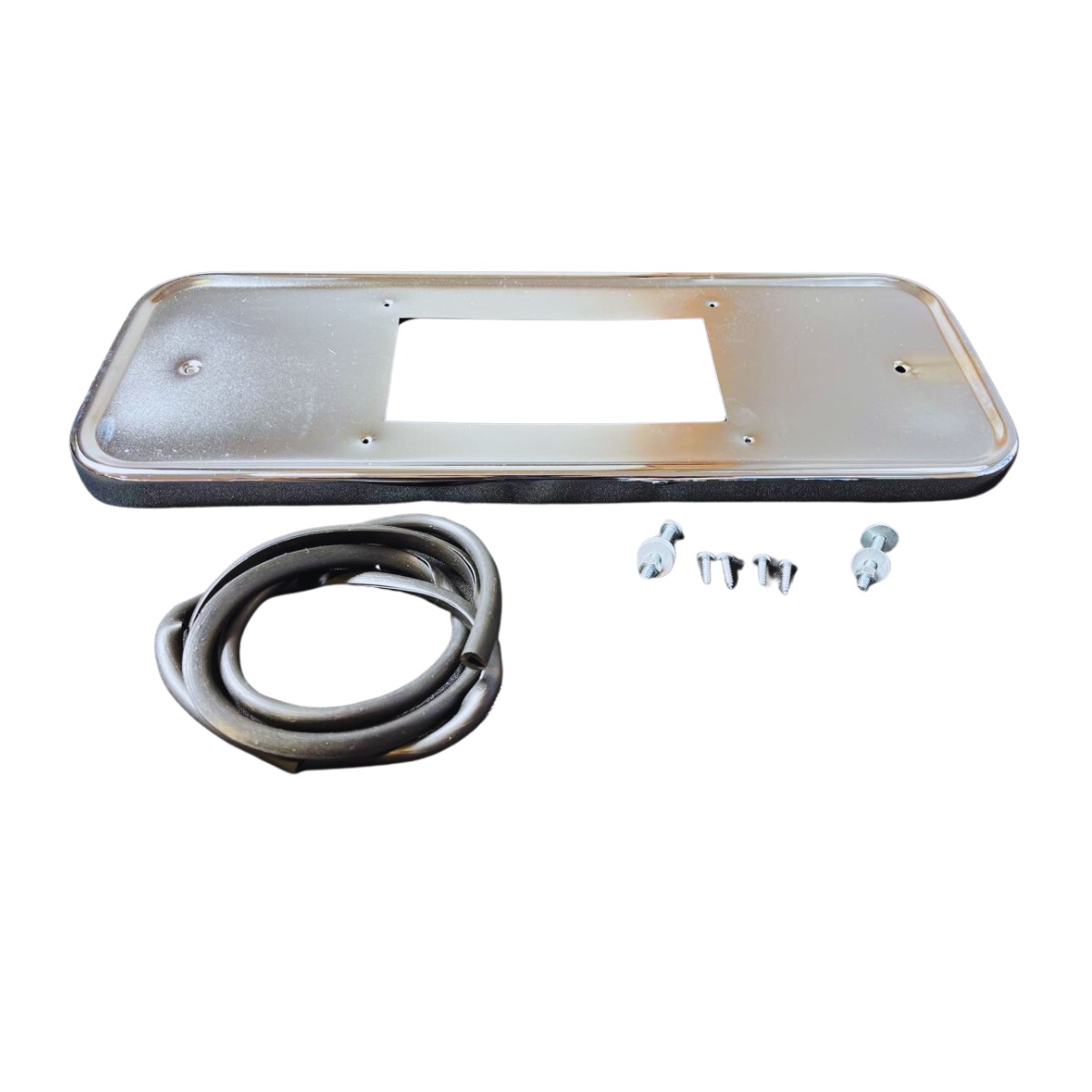 MOLDURA DE PLACA KOMBI TRASEIRA